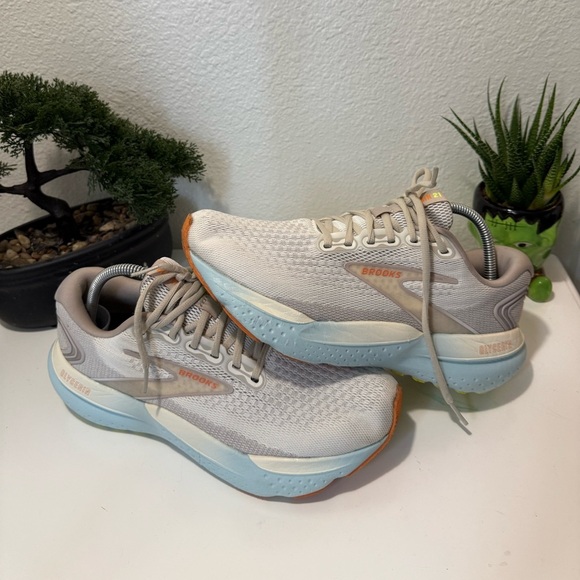 Brooks Women's Cream and Light Blue Athletic Shoes - Picture 2 of 4